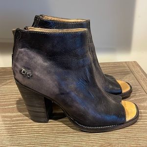 BED STU Onset Driftwood Heels